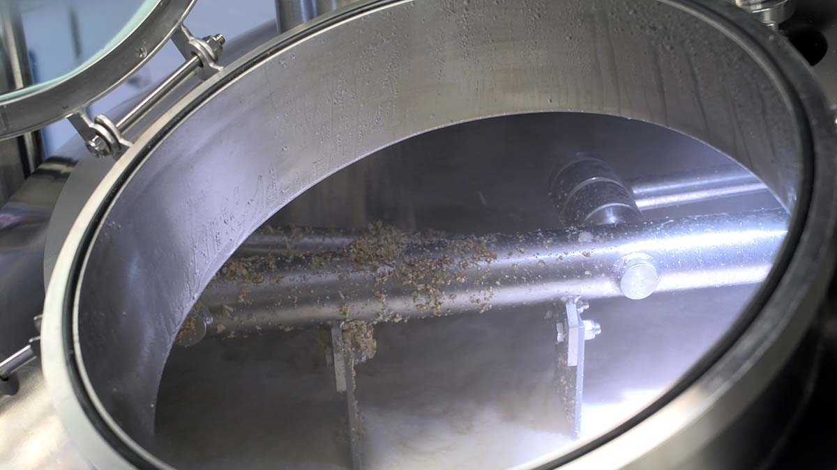 beer brewing tank