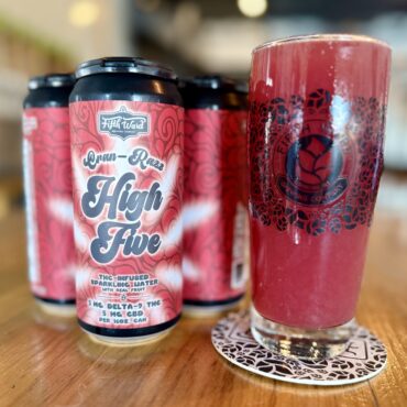 Cran Razz High Five Photo